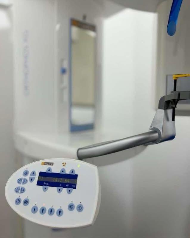 Sirona Orthophos XG 3 – Aparat Radiografik Panoramik Dixhital