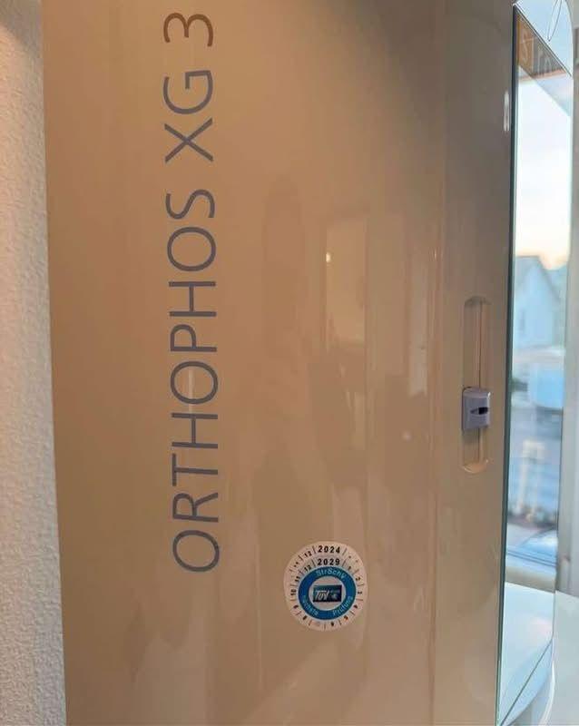 Sirona Orthophos XG 3 – Aparat Radiografik Panoramik Dixhital - Miniaturë 3